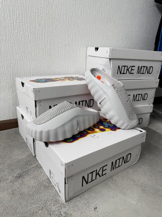 Тапки Nike Mind 001