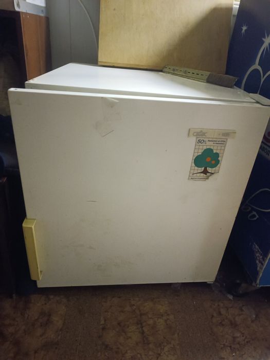 Морозилка на 2 полки