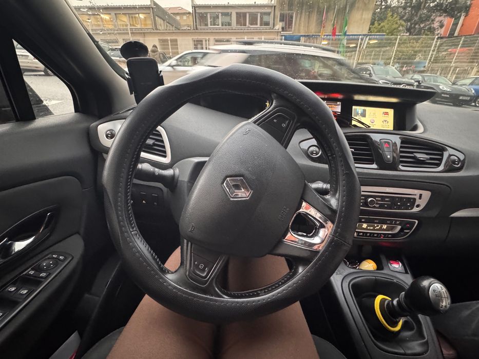 Renault secnic 2014 - 7 ligares