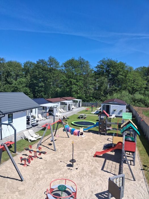 Domki Wakacje nad morzem Sarbinowo plac zabaw