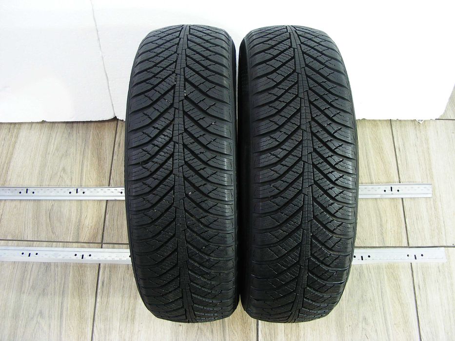 Всесезонна гума 195/60/16 -2 шт. Kumho Solus 4 Seasons.