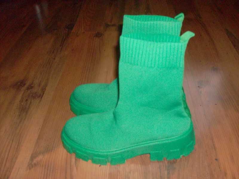 Botki wiosna jesień zielone R.39 nowe