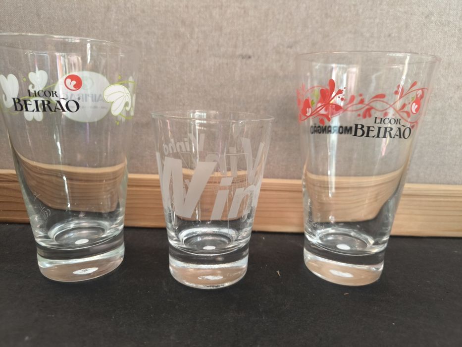 Conjunto de 3 Copos Licor Beirão (Caipirão e Morangão) + Vinho
Conjunto ideal para quem gosta de preparar cocktails em casa
