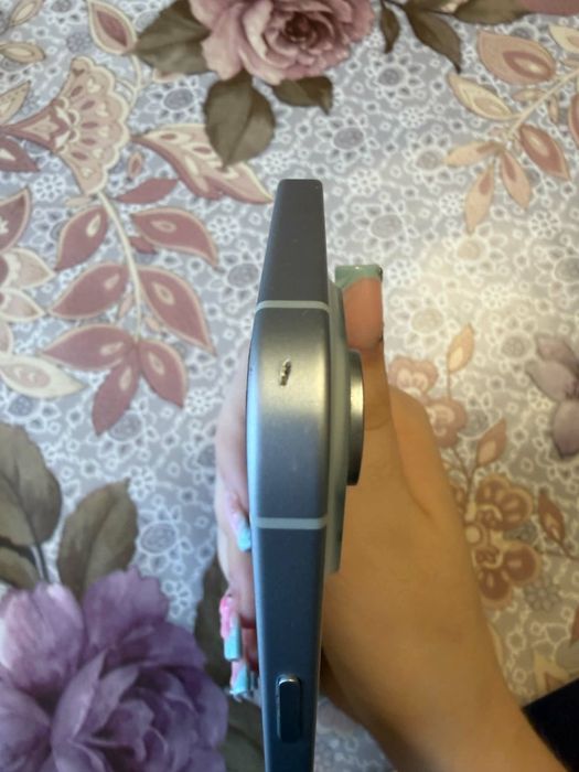 Okazja!! Iphone 15 128gb gratis case