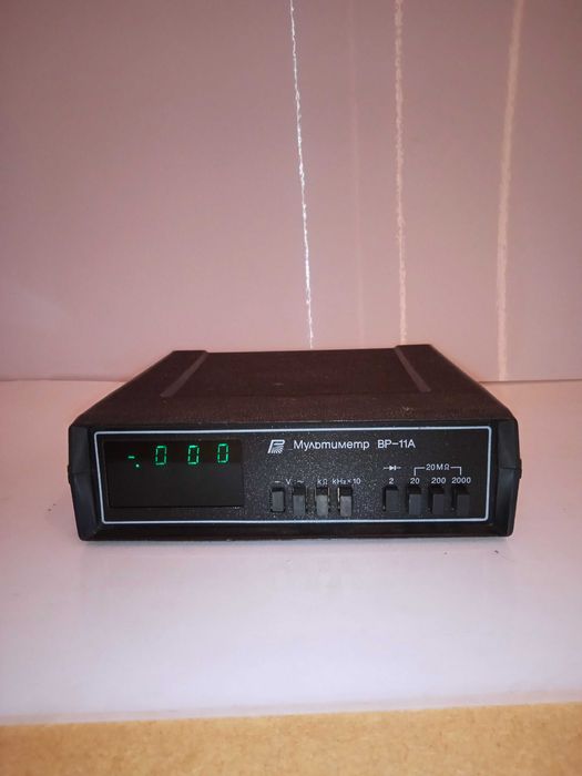 Multimetr retro lampowy