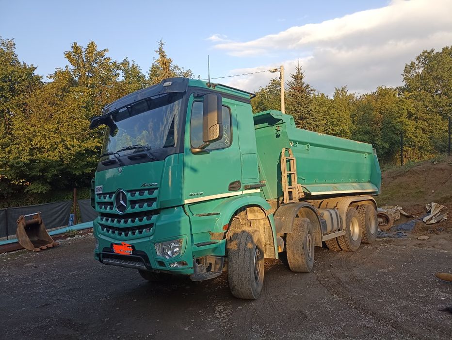 Usługi transportowe wywrotka 8x4 8x6 8x8 piasek kruszywo koparka