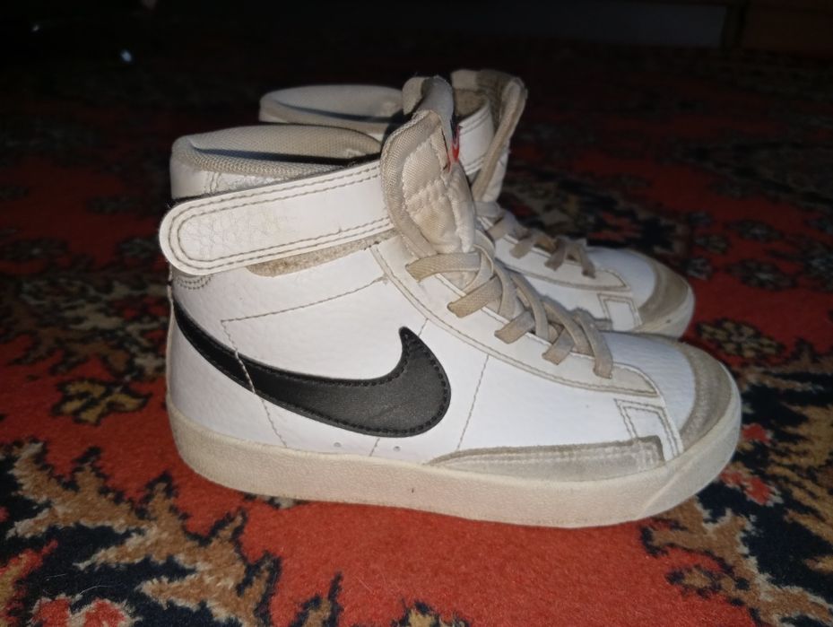 Хай топы Nike белые