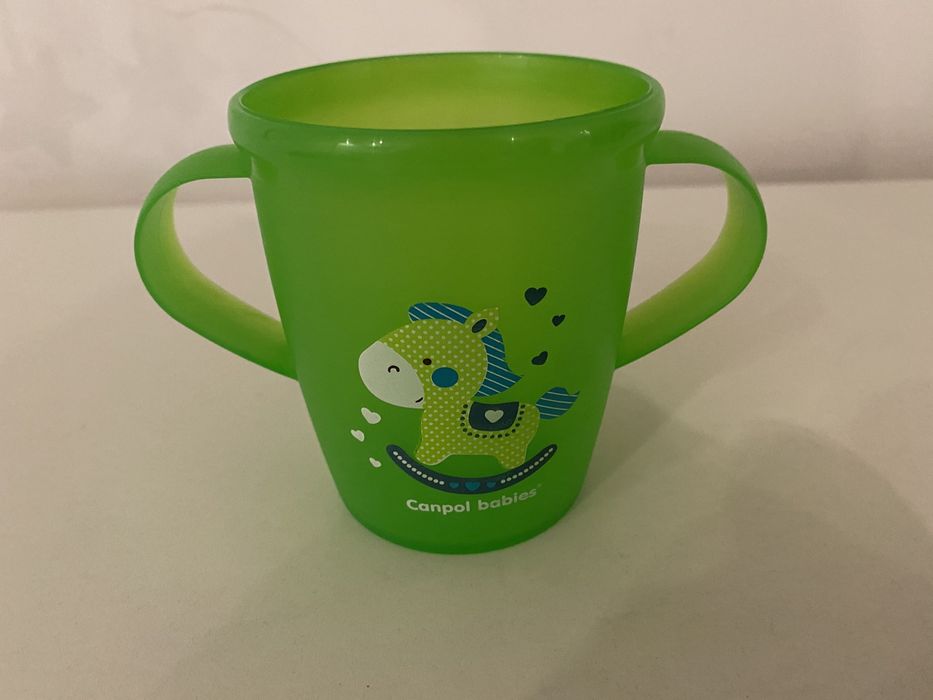 Kubek canpol zielony z konikiem