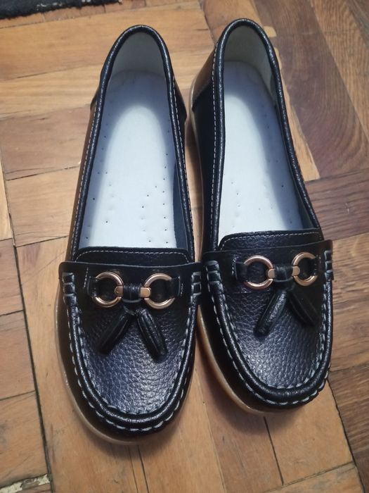 Макасіни, лофери, балетки