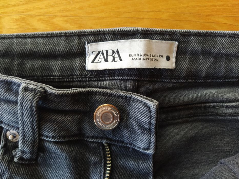 Женские джинсы-скинни Zara (размер XS/34)