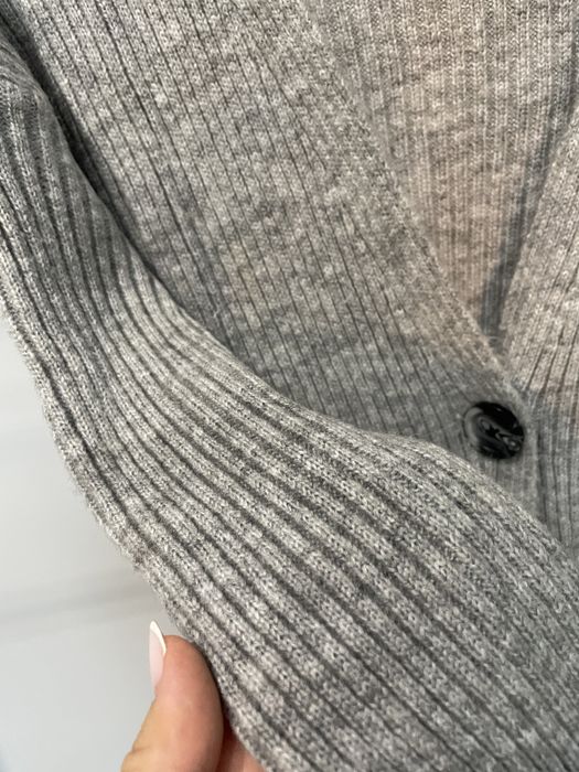 Кардиган в’язаний