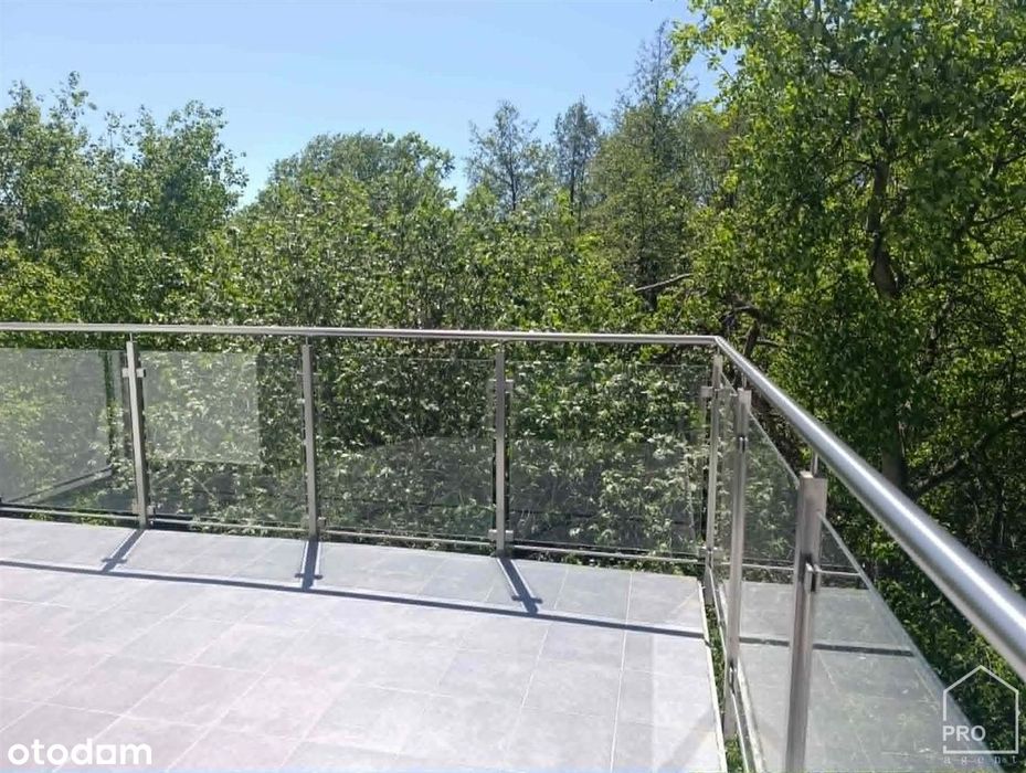 Apartament z tarasem i garderobą