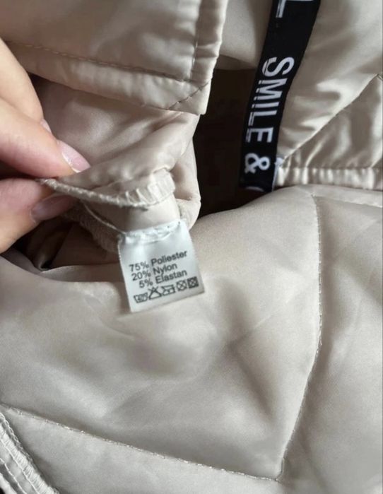 Kamizelka damska dłuższa beżowa bezrękawnik z kapturem r.XL