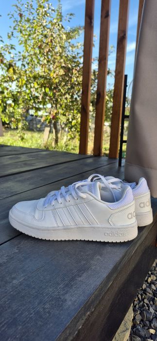 Adidas кросівки снікерси жіночі HOOPS 3.0 W
