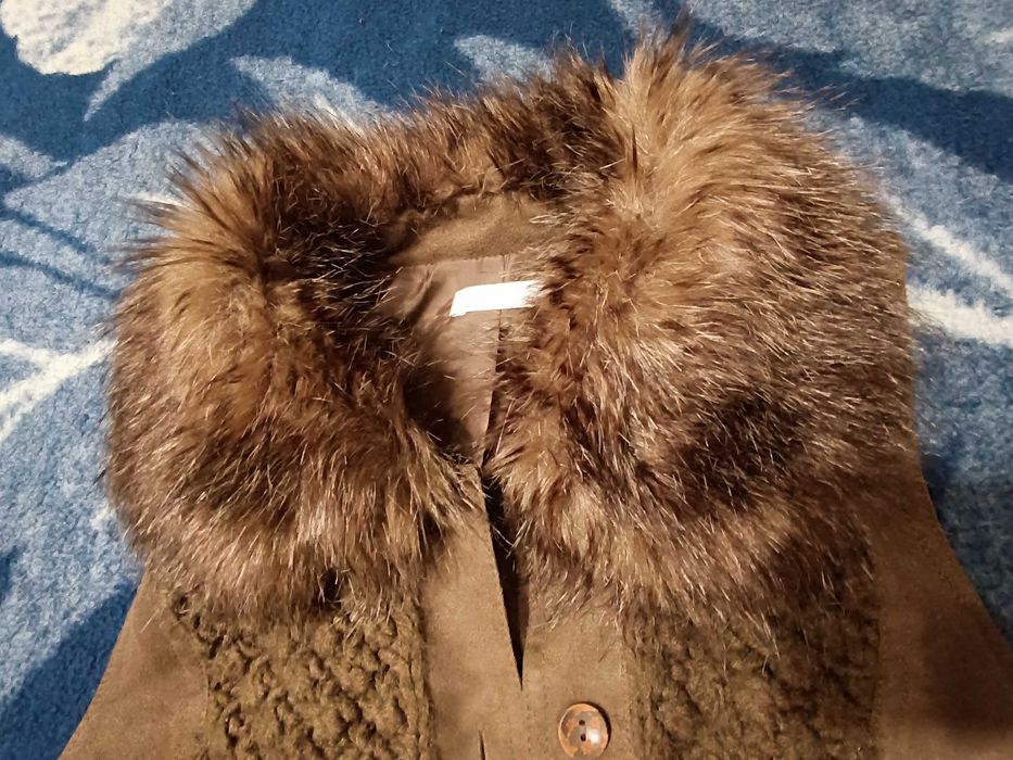 Lindo colete de camurça e malha