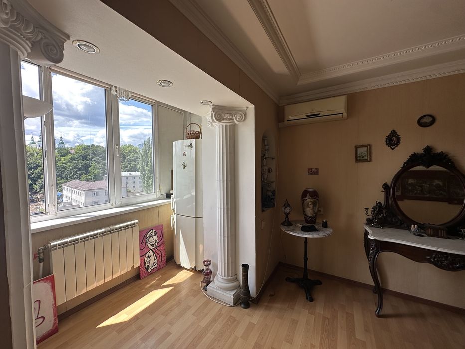 Apartment in Kyiv, Chorna hora, Zvirynets - View 4