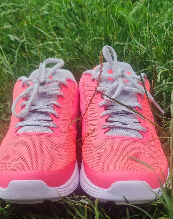 Кросівки жіночі_NIKE Revolution 3 LAVA