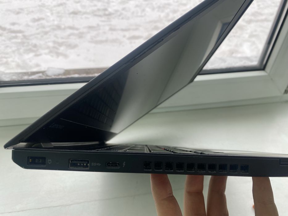 Продам ноутбук Lenovo ThinkPad T570 15.6" Full HD i5-7200U