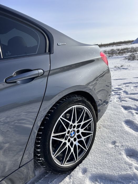 Продам BMW 330e гібрид 1 власник в Україні