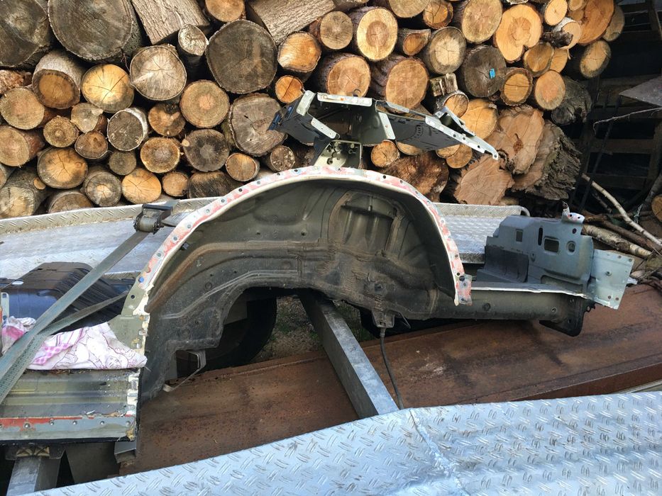 Ćwiartka Tylna lewa MERCEDES 2018r. C Klase W205 COUPE BEZ BŁOTNIKA