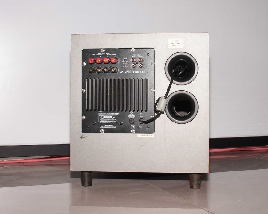 Сабвуфер активний Ultimate 250 Ватт