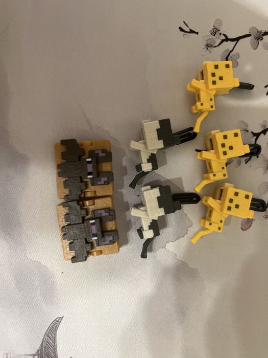 Іграшки Kinder joy minecraft  оригинальні
