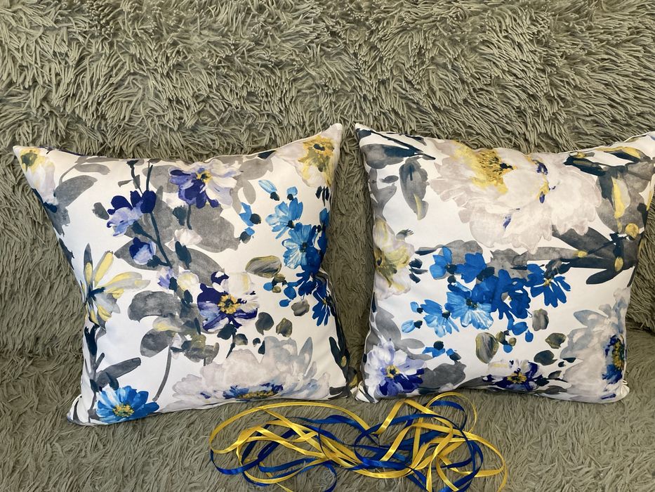 Подушки декоративні 2 шт 50/50,синій жовтий колір.Акцент в інтерʼєрі.