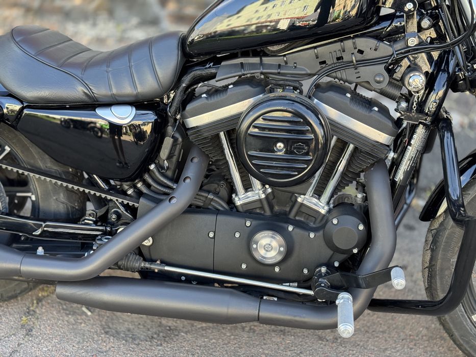 Мотоцикл Harley-Davidson Sportster 883 2020 рік