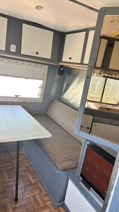 Vende se autocaravana