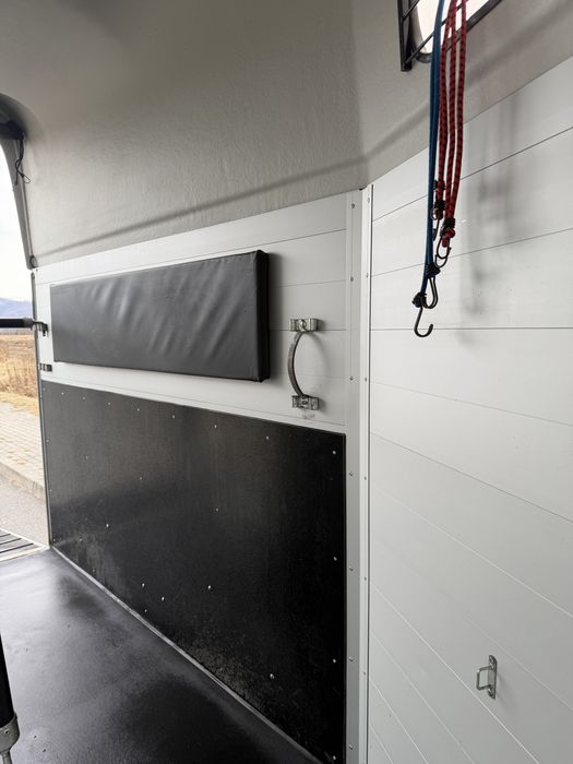 Sprzedam przyczepe Cheval Liberte