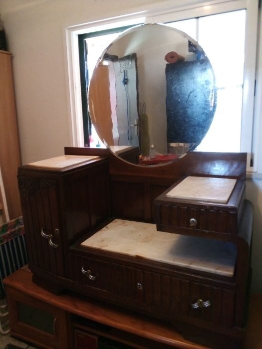 NOVO PREÇO - Cómoda (Pechiché) com espelho