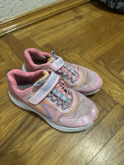 Кросівки sketchers
