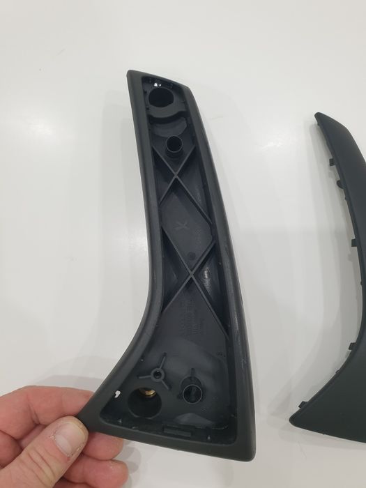 Rączka drzwi pasażera Volvo S60 V70 XC70 2005 - 07 LIFT Nr 30634896