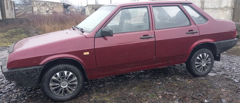 ваз 21099 . 2007року