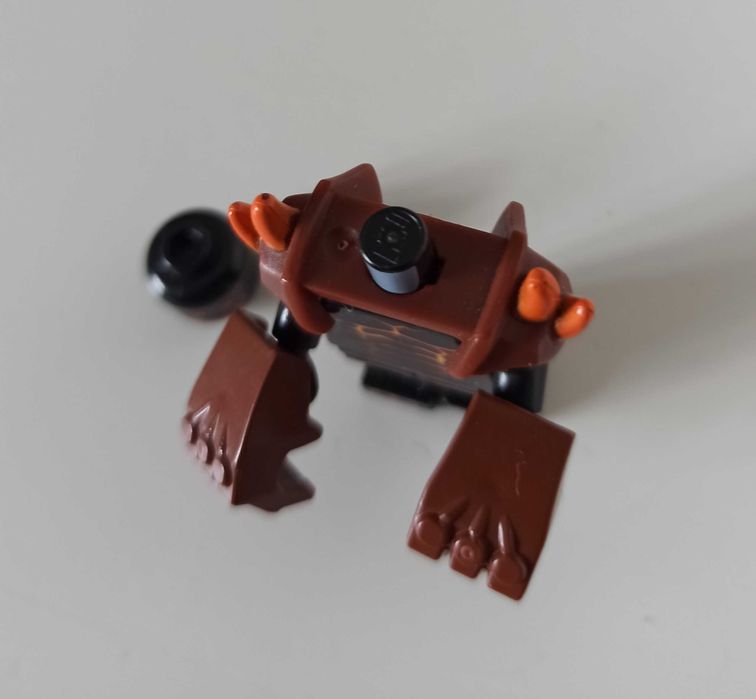 Minifigurka Lego NEXO KNIGHTS Moltor nex017