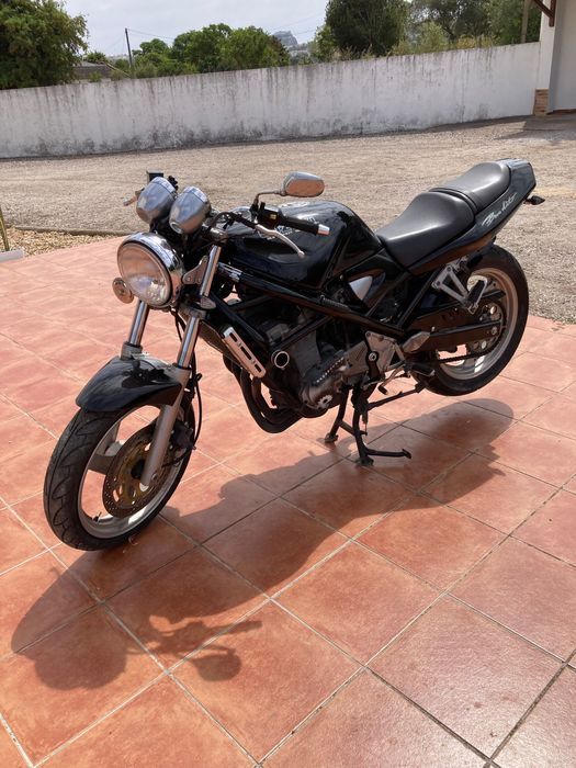 Suzuki Bandit 400