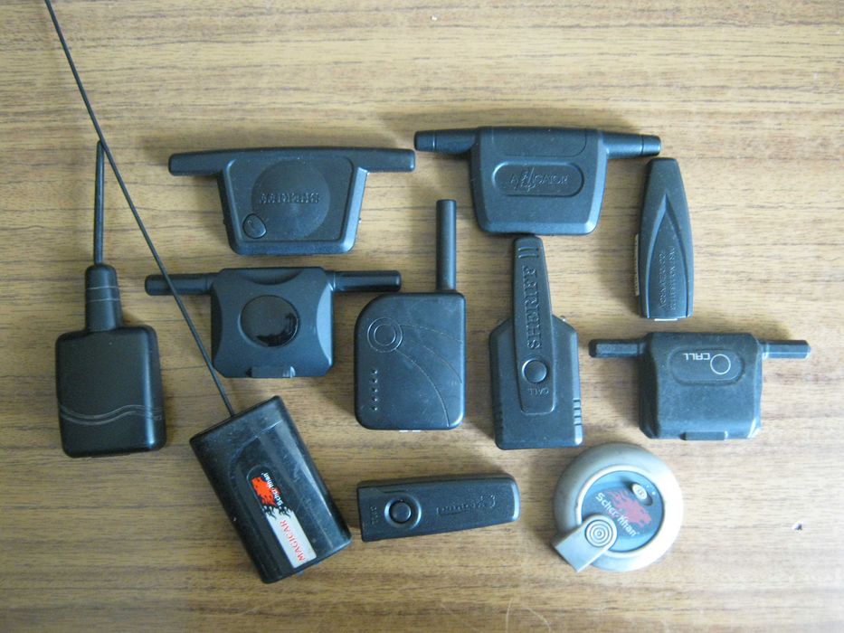 Брелок  пульт автосигнолизации бу корпус,комплектующие