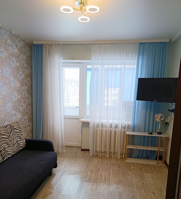 Подобово двокімнатна квартира