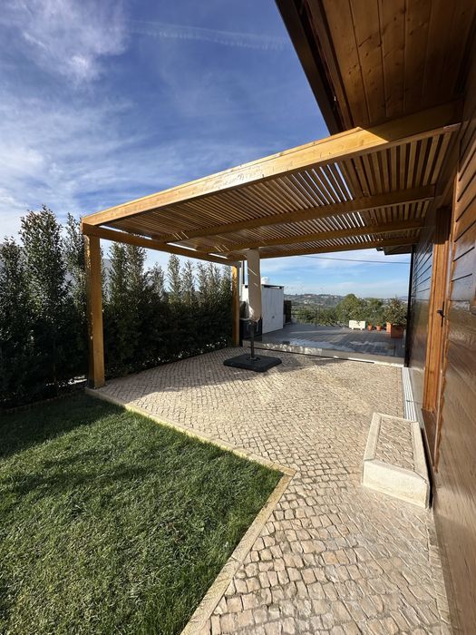 Pérgulas em madeira. Instalamos em todo o país