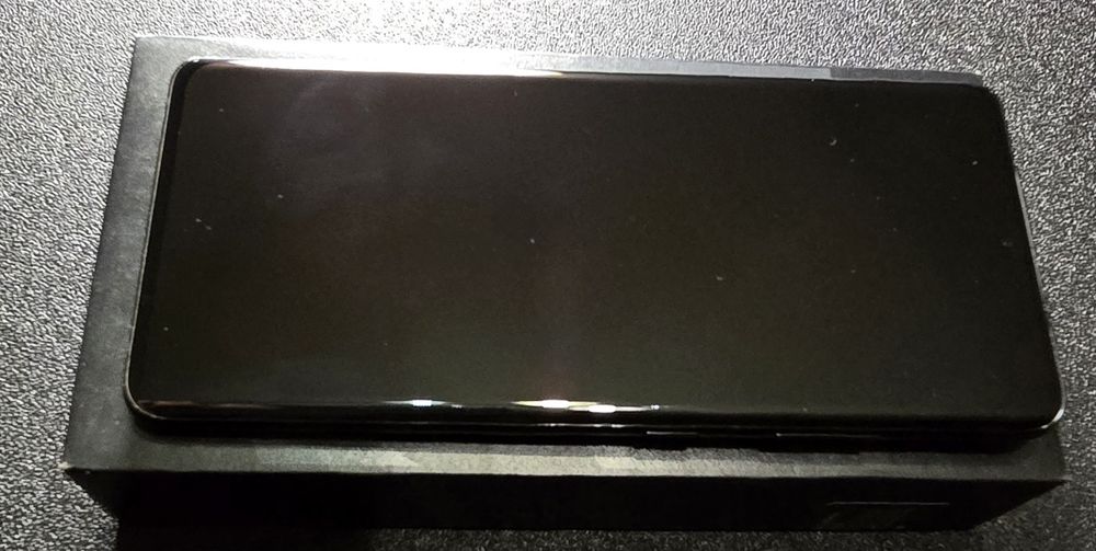 Samsung s21 ultra 512GB 16RAM + 4 CAPAS