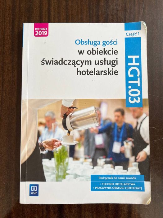 Podreczniki do 1 klasy hotelarz