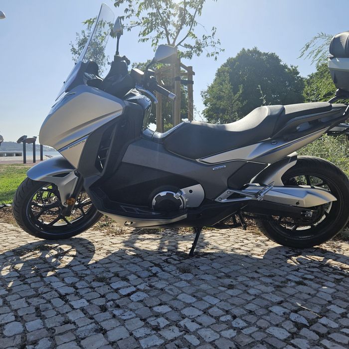 Vendo integra S -  forza 750