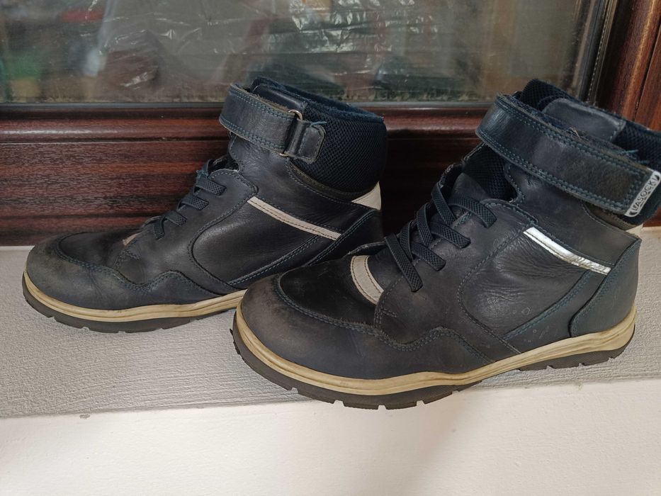 Buty zimowe Lasocki rozmiar 34, skóra