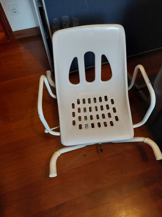 Vários artigos para cuidados Idoso