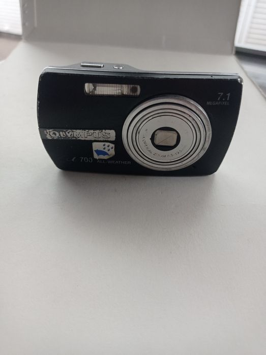 Фотоаппарат Olympus M-700