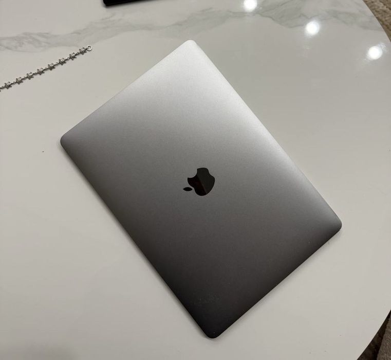 macbook pro 13 2017 - купить ноутбуки и аксессуары - Цена на OLX.ua