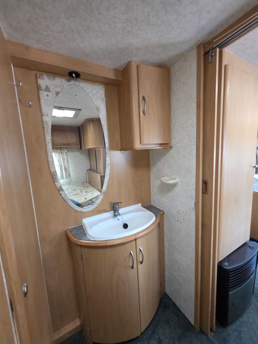 Caravana inglesa lunar lexon