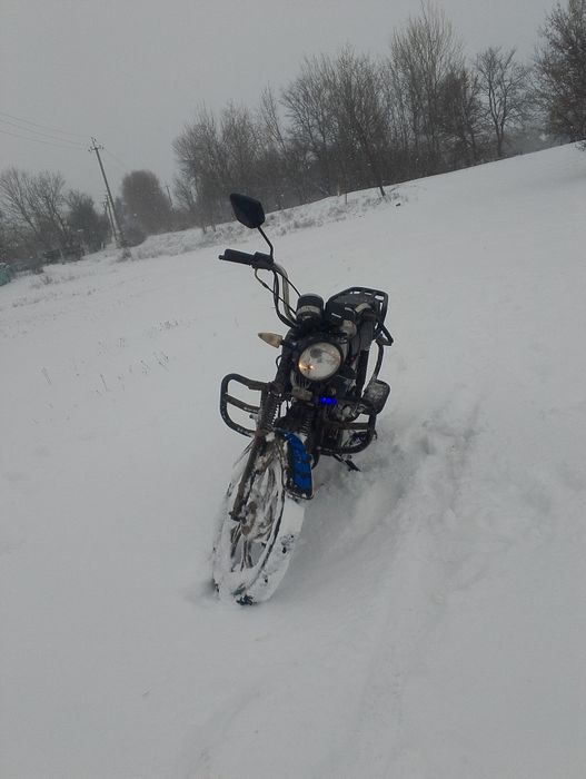 Продам MUSSTANG  MT 125-2
