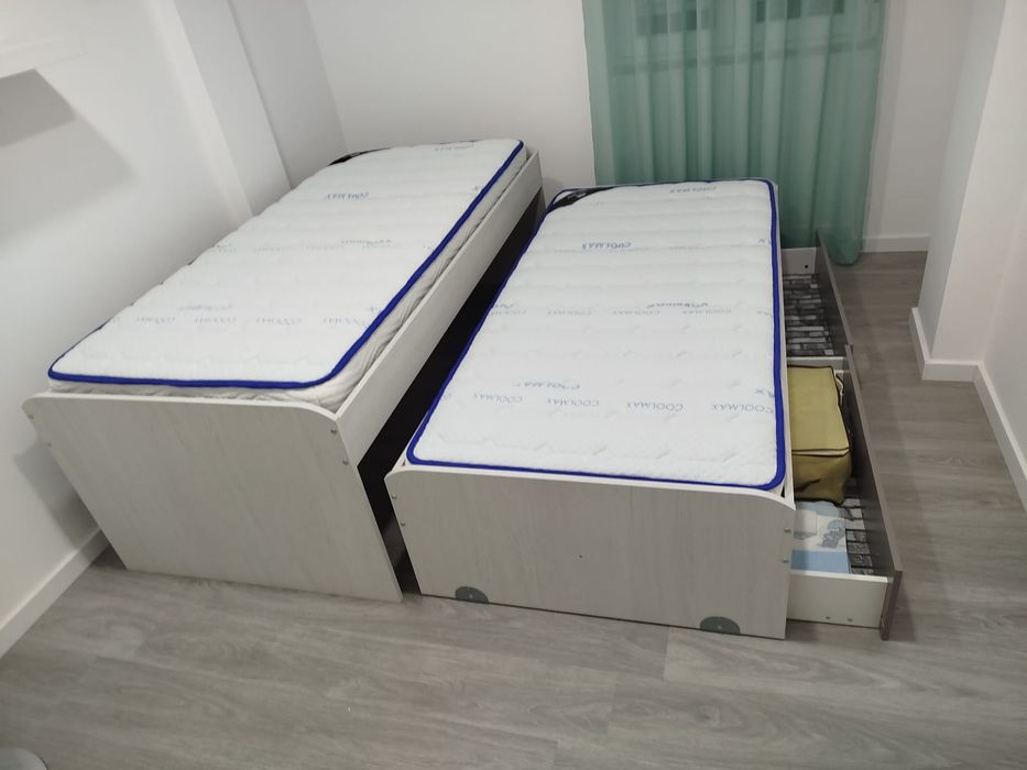Vendo cama de solteiro