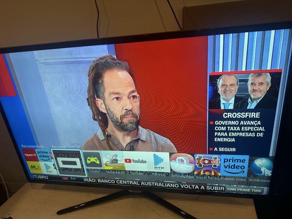Samsung  46" Full HD Smart TV